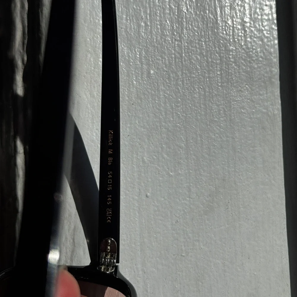 Cubitts Black Sunglasses with Vanity Lenses